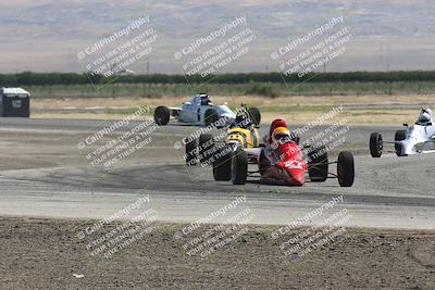 media/Jun-01-2024-CalClub SCCA (Sat) [[0aa0dc4a91]]/Group 4/Race/